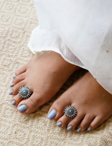 Meera Toe Rings