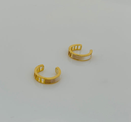 MOP Ear Cuff