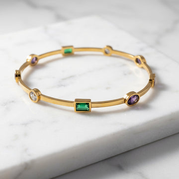 Tara Bangle