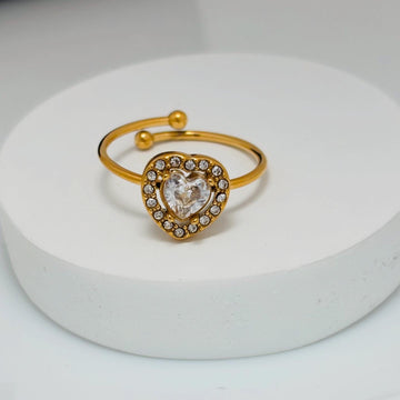 Crystal heart Ring