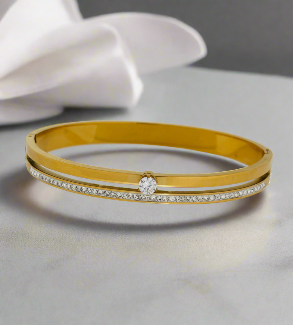 Crystal cascade bracelet