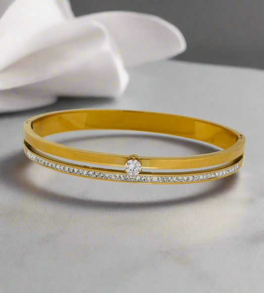 Crystal cascade bracelet