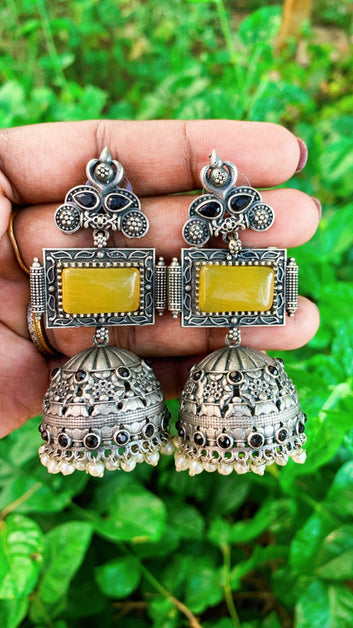 Anika Jhumka Earrings