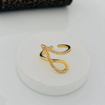 Gold-plated crystal ring, classic style