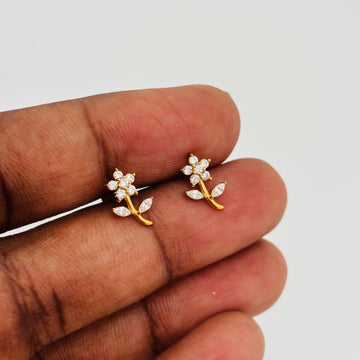 Fleur studs