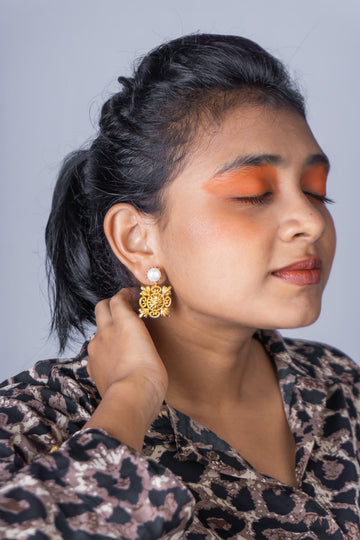 Quadrado Pearl Earring