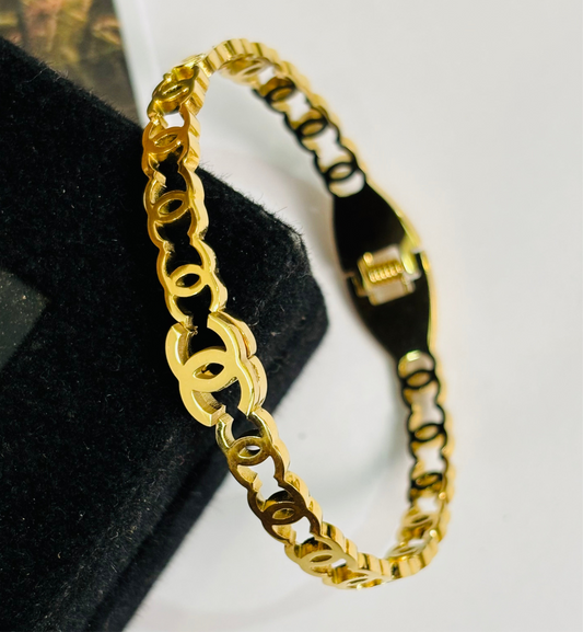CC Cuff