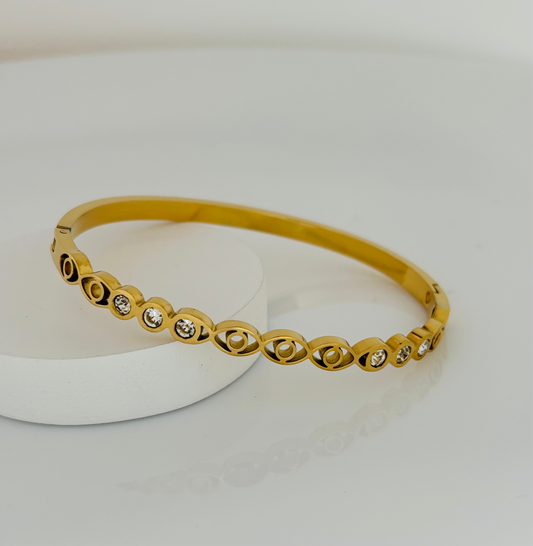 Whispering eyes bracelet