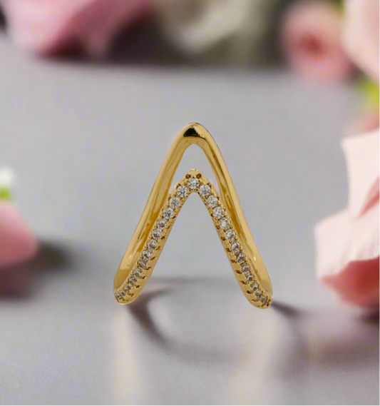 Crystal Vangi Ring