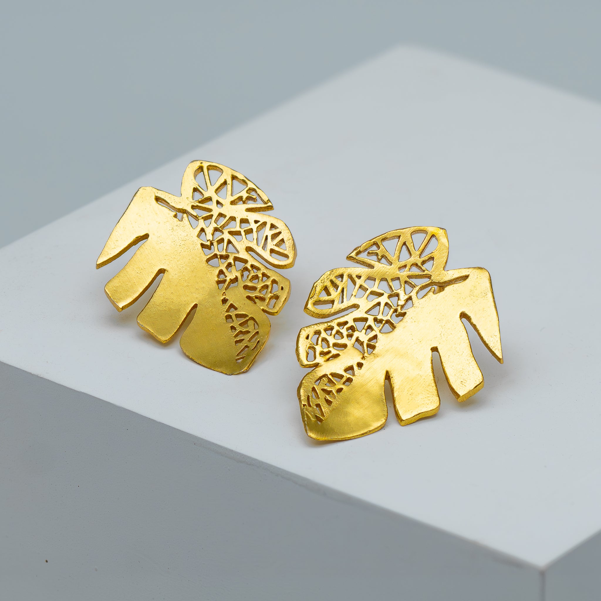 Monstera Earring