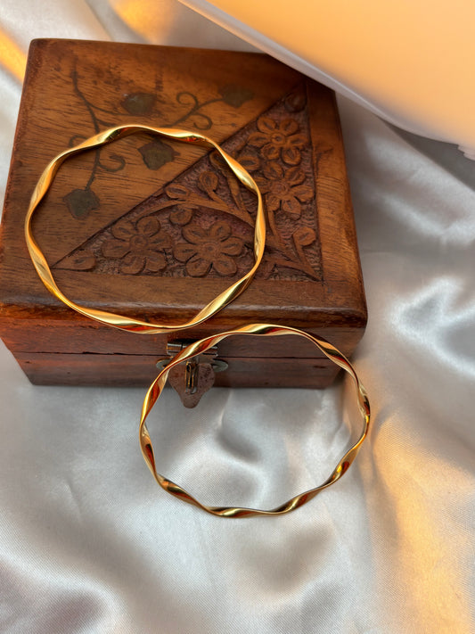 Twister Bangles